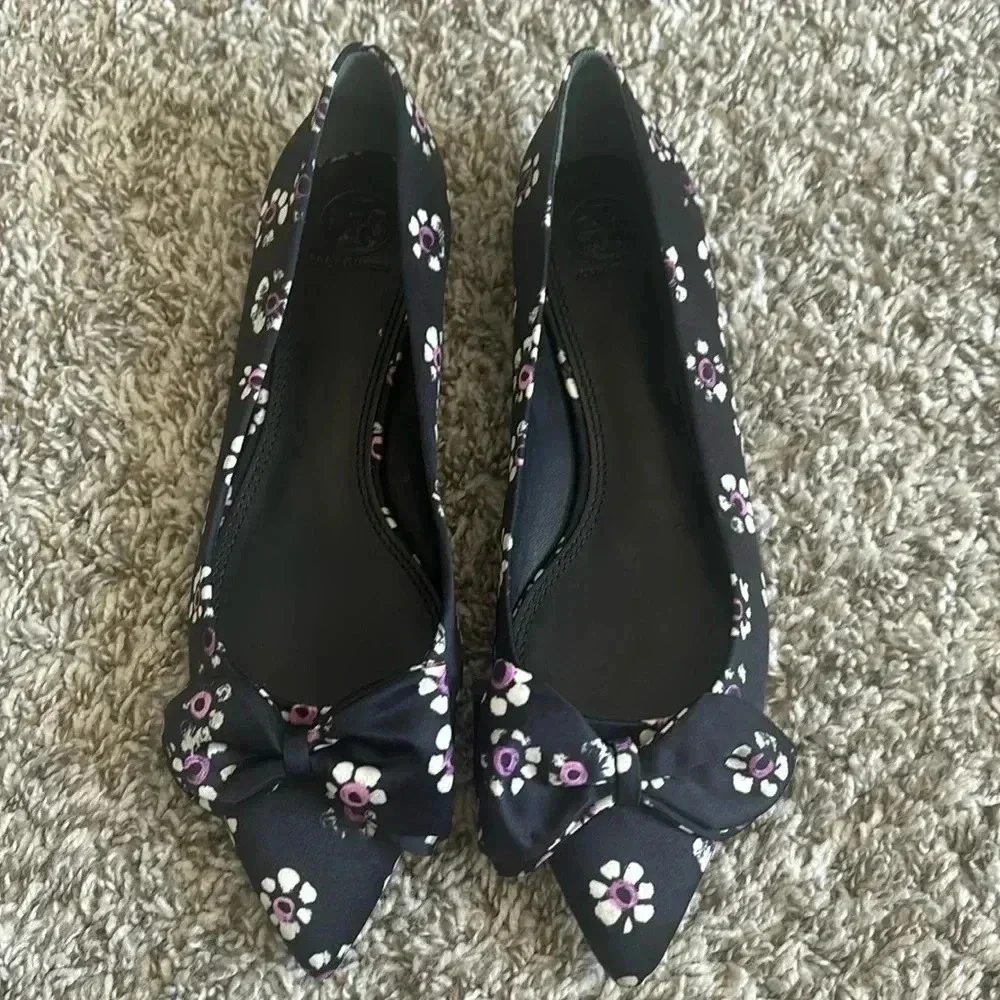 NWOB Tory Burch Rosalind Flower Flats
